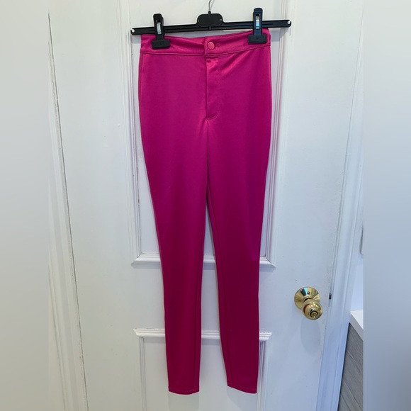 NWOT SKIMS fuschia disco trousers. Size XXS - Picture 4 of 6